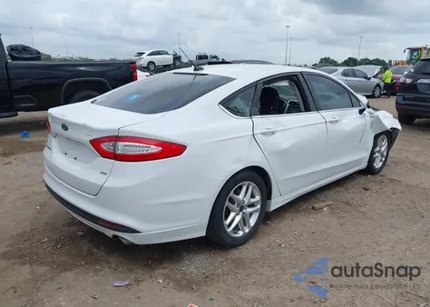 2013 Ford Fusion Se z USA, uszkodzony, nr VIN 3FA6P0H75DR282607